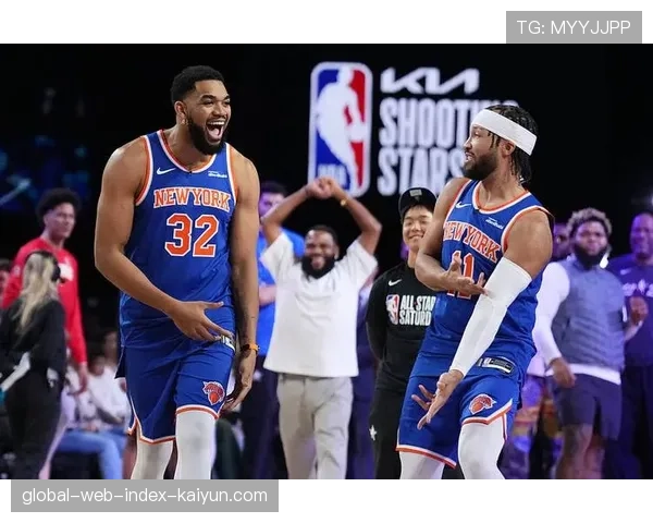 尼克斯进攻效率116.6 布伦森唐斯双核驱动体系运转流畅